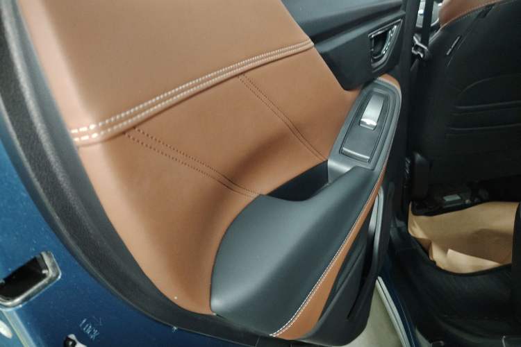 Used Subaru Forester 2024 2.5i AWD Flagship Edition EyeSight Left Rear Door Interior