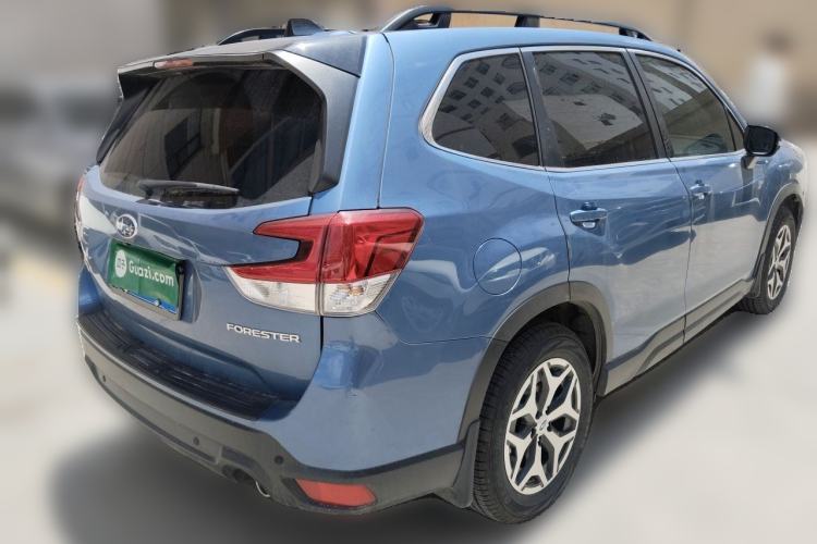Used Subaru Forester 2024 2.0i AWD Luxury Edition Rear Right 45 Deg