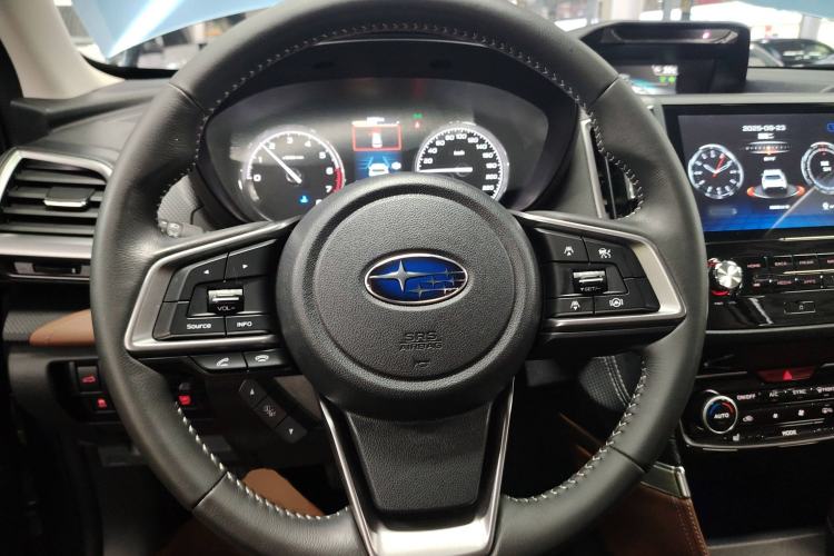Used Subaru Forester 2024 2.5i AWD Flagship Edition EyeSight Steering Wheel