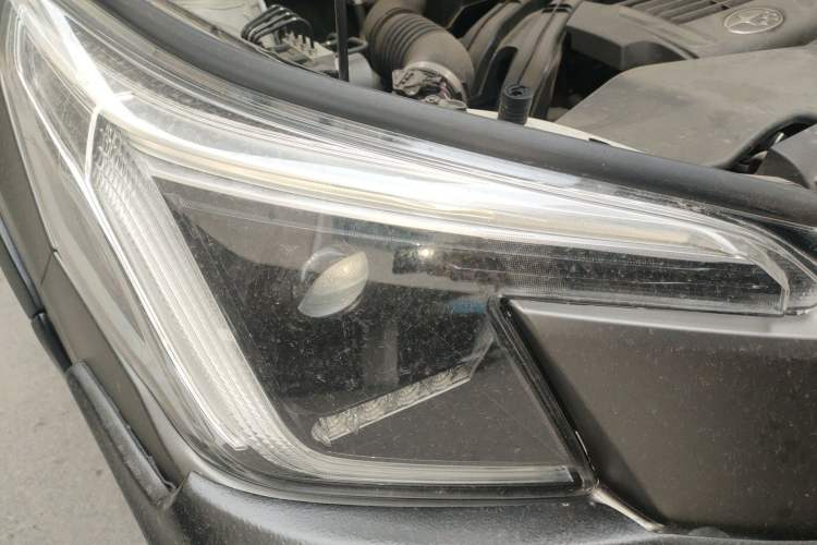 Used Subaru Forester 2024 2.5i AWD Flagship Edition EyeSight Right Front Headlight