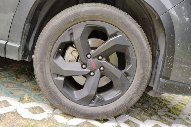 Used Subaru Forester 2024 STI Sport Plus Right Front Wheel Hub