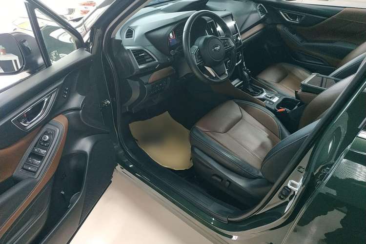 Used Subaru Forester 2024 2.5i AWD Flagship Edition EyeSight Driver Seat