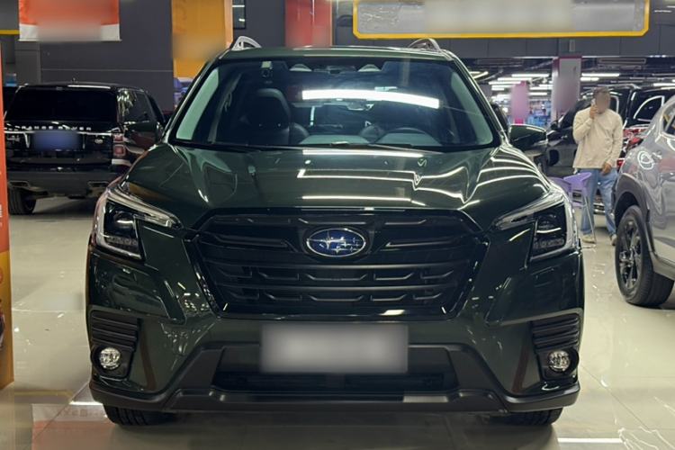 Used Subaru Forester 2024 2.5i AWD Premium Edition EyeSight Exterior 2