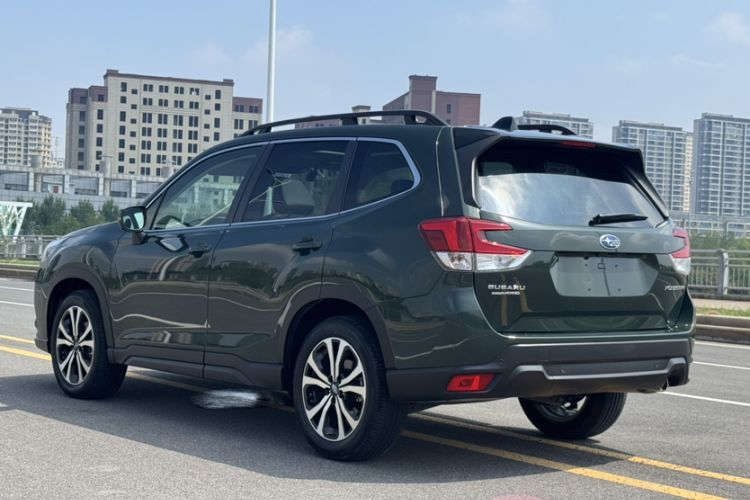 Used Subaru Forester 2024 2.5i AWD Premium Edition EyeSight Exterior 5