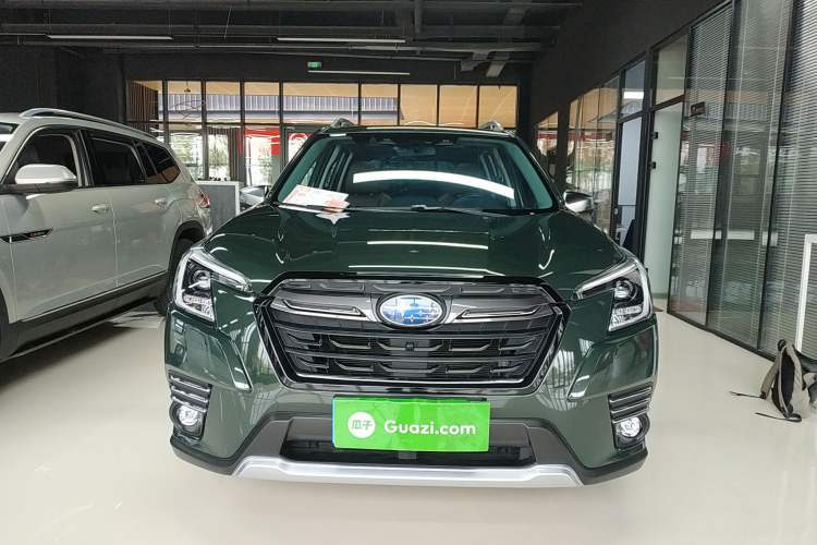 Used Subaru Forester 2024 2.5i AWD Flagship Edition EyeSight Front
