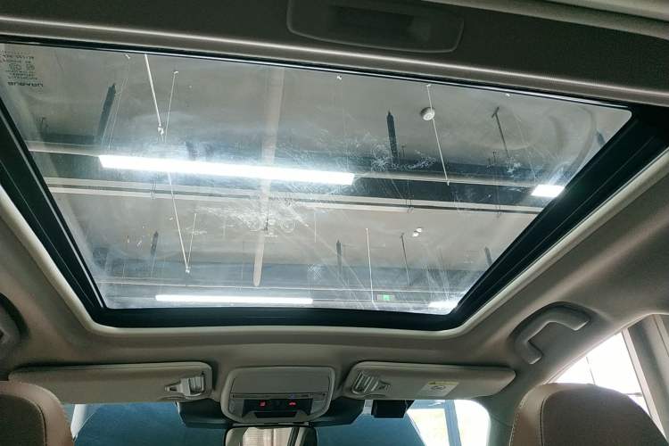 Used Subaru Forester 2024 2.5i AWD Flagship Edition EyeSight Headliner