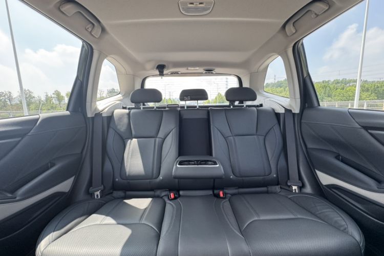 Used Subaru Forester 2024 2.5i AWD Premium Edition EyeSight Interior 6