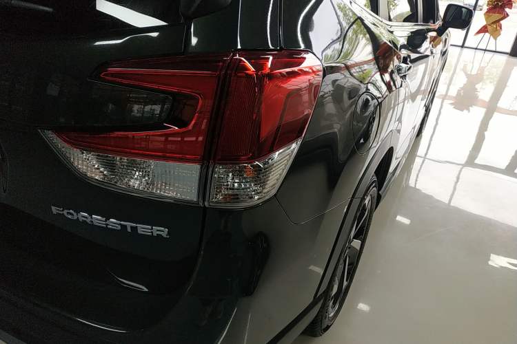 Used Subaru Forester 2024 2.5i AWD Flagship Edition EyeSight Right Rear Taillight