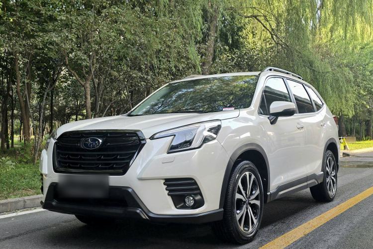 Used Subaru Forester 2024 2.5i AWD Premium Edition EyeSight Exterior 2
