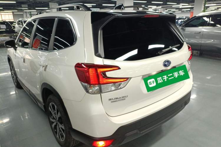 Used Subaru Forester 2024 2.5i AWD Premium Edition EyeSight Exterior 2