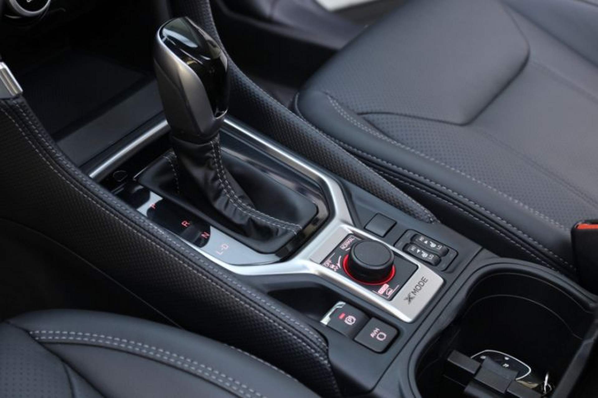 Used Subaru Forester 2024 2.5i AWD Premium Edition EyeSight Gear Lever