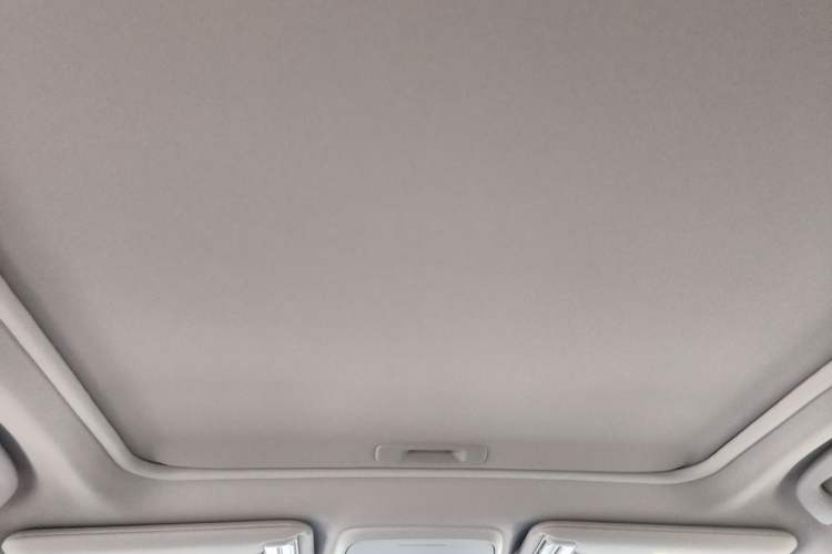 Used Subaru Forester 2024 2.5i AWD Premium Edition EyeSight Headliner