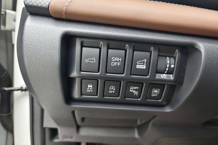 Used Subaru Forester 2024 2.5i AWD Flagship Edition EyeSight Interior 8