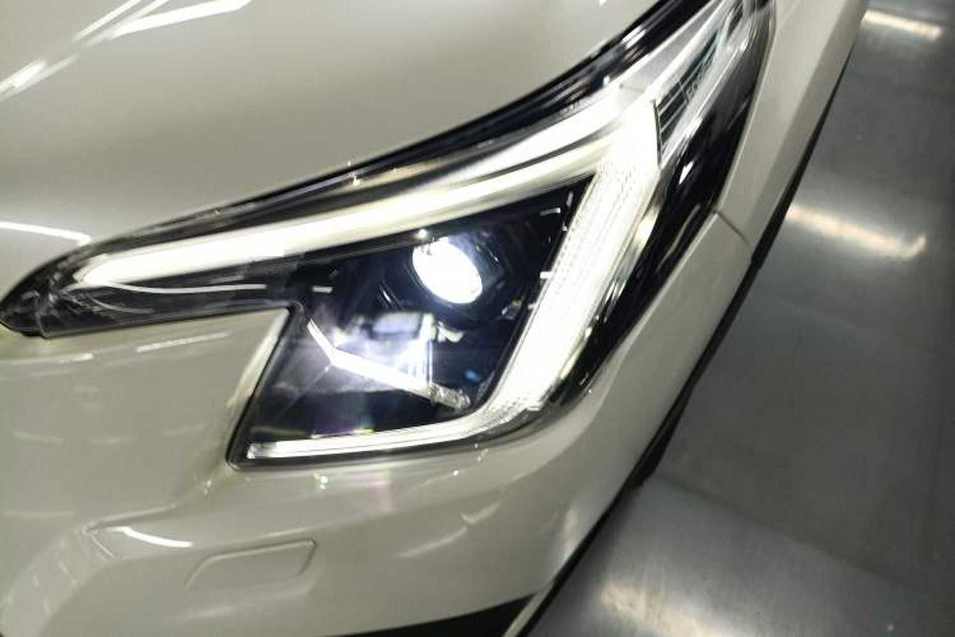 Used Subaru Forester 2024 2.5i AWD Premium Edition EyeSight Left Front Headlight