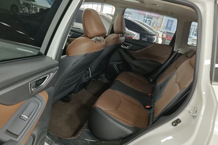 Used Subaru Forester 2024 2.5i AWD Flagship Edition EyeSight Left Rear Seat