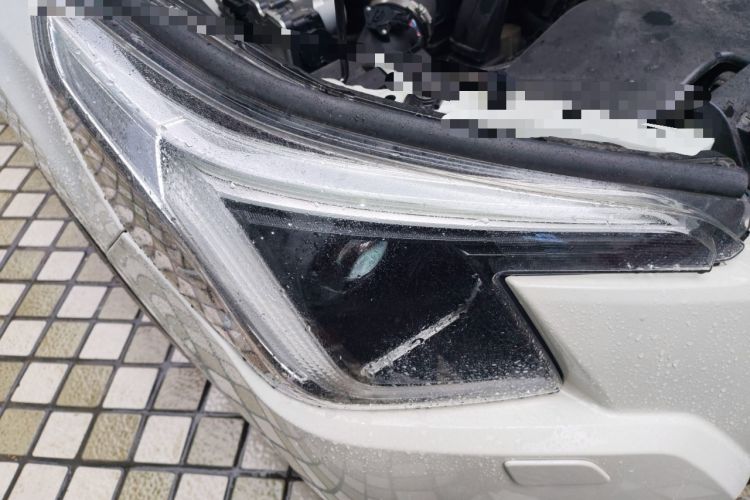 Used Subaru Forester 2024 2.5i AWD Flagship Edition EyeSight Right Front Headlight