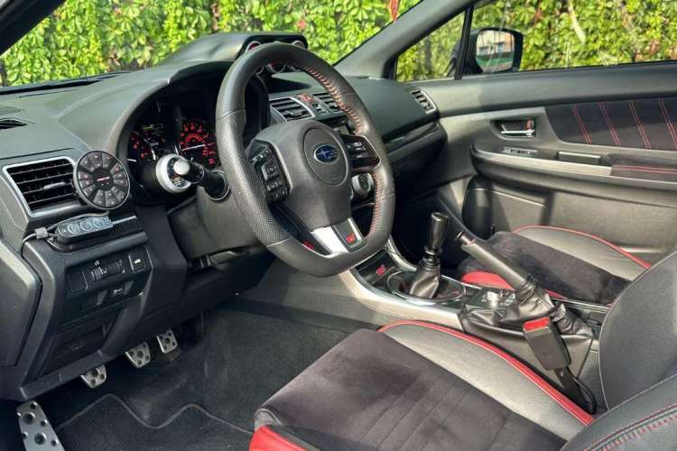 Used Subaru Impreza 2014 2.5T WRX STi Sedan Interior 3
