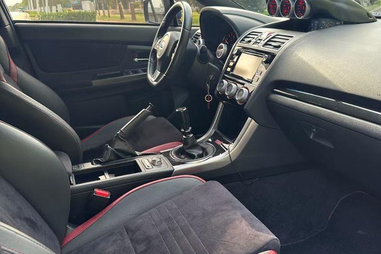 Used Subaru Impreza 2014 2.5T WRX STi Sedan Interior 4
