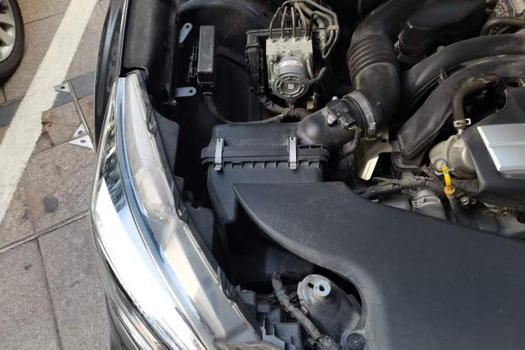 Used Subaru Legacy 2020 Restyled 2.5i Glory Limited Edition EyeSight Engine Bay Right