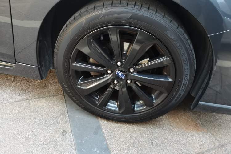 Used Subaru Legacy 2020 Restyled 2.5i Glory Limited Edition EyeSight Right Front Wheel Hub