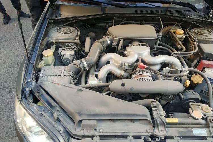 Used Subaru Legacy 2006 2.0R Wagon Engine Bay Right