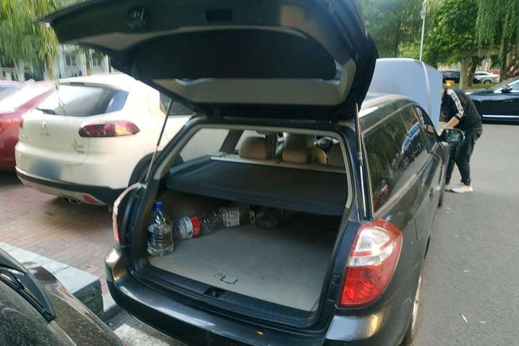 Used Subaru Legacy 2006 2.0R Wagon Trunk