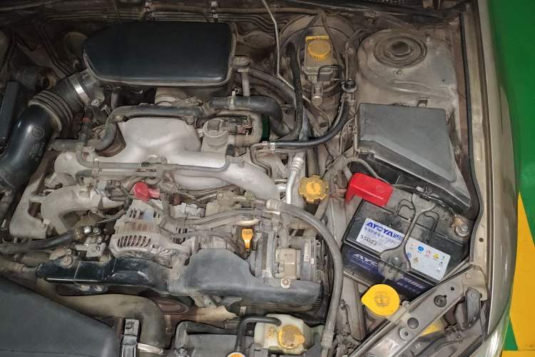 Used Subaru Legacy 2006 2.0R Engine Bay Left