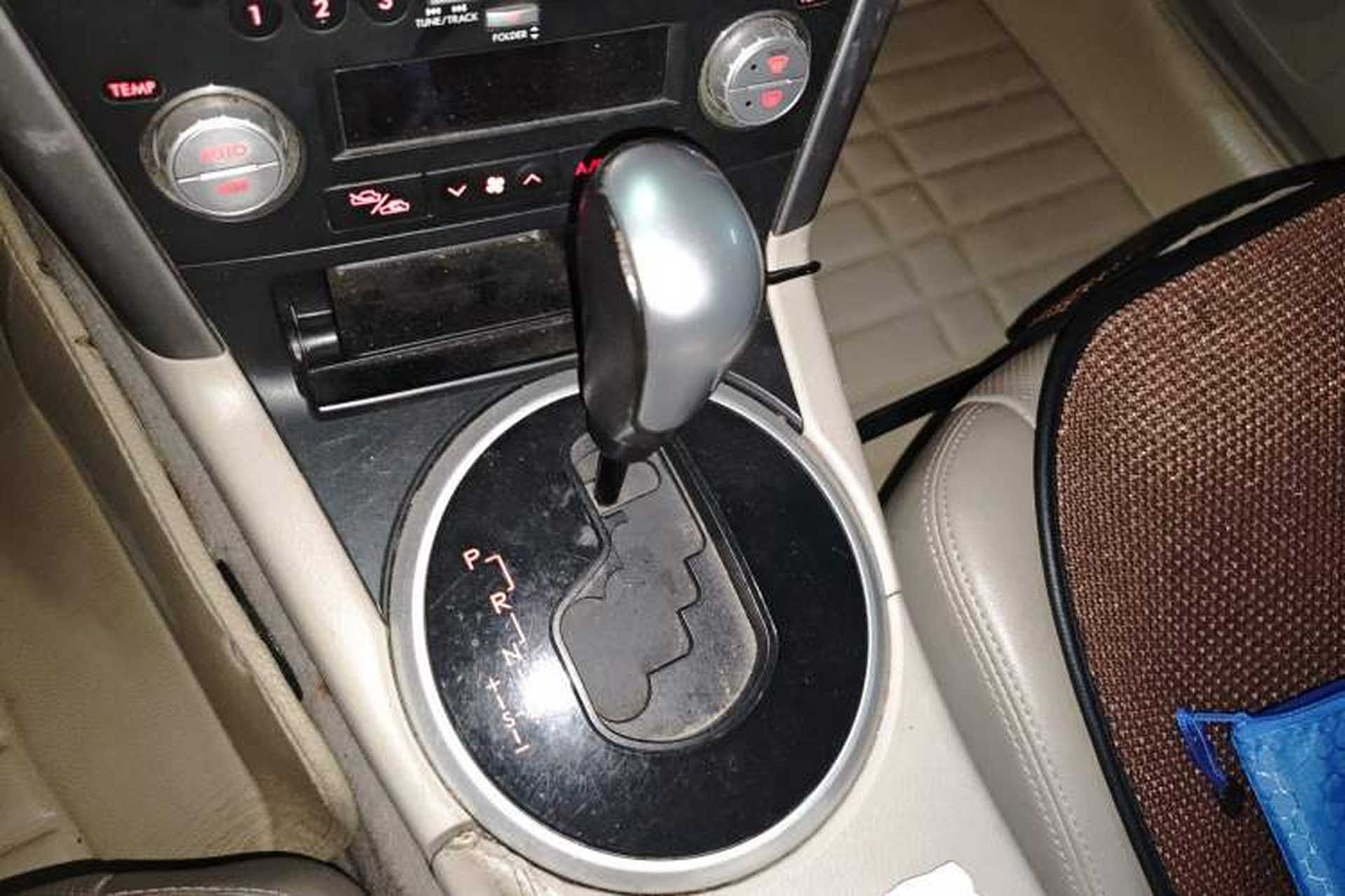 Used Subaru Legacy 2006 2.0R Gear Lever