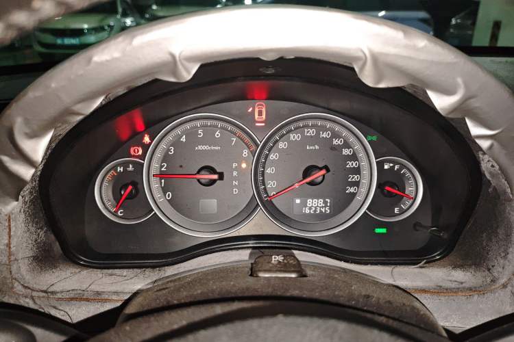 Used Subaru Legacy 2006 2.0R Instrument Cluster