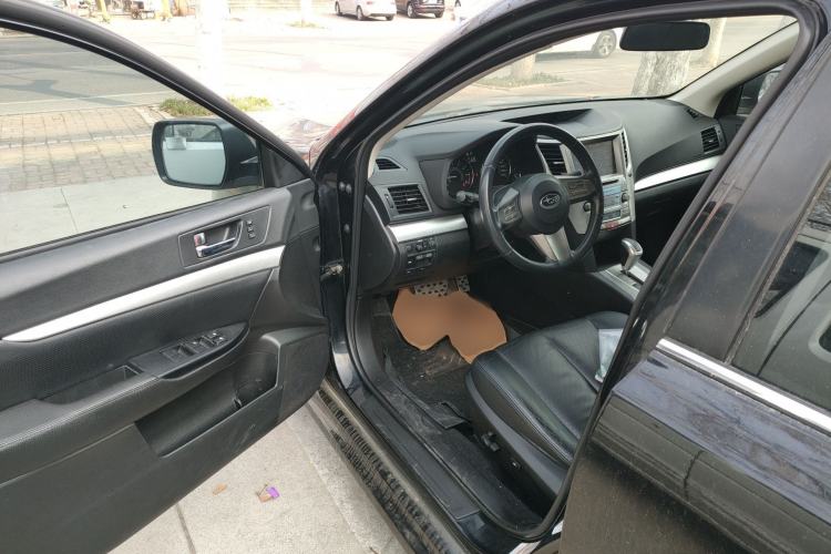 Used Subaru Legacy 2010 2.0i Luxury Navigation Edition Driver Seat