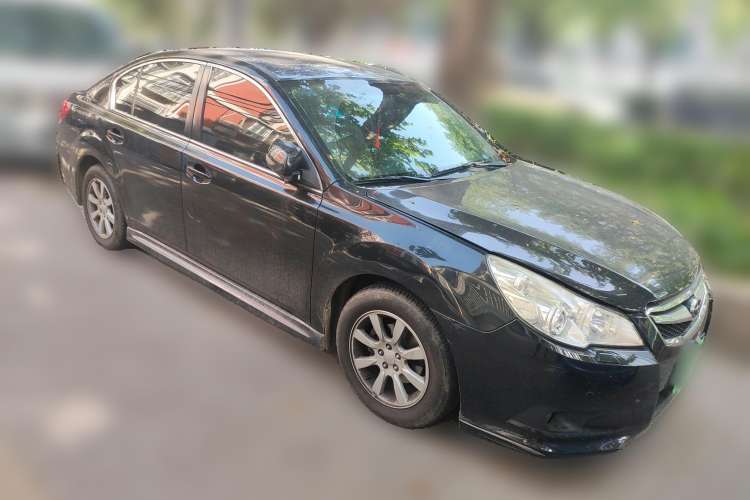 Used Subaru Legacy 2010 2.0i Luxury Navigation Edition Front Right 45 Deg
