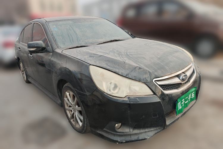 Used Subaru Legacy 2010 2.5i Luxury Edition Front Right 45 Deg