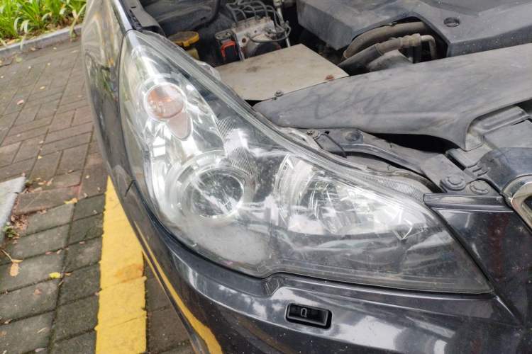 Used Subaru Legacy 2010 2.5GT Luxury Edition Right Front Headlight