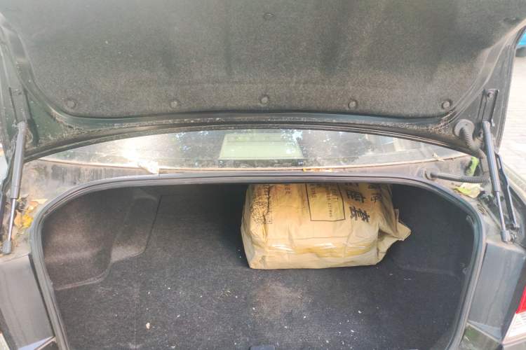 Used Subaru Legacy 2010 2.0i Luxury Navigation Edition Trunk