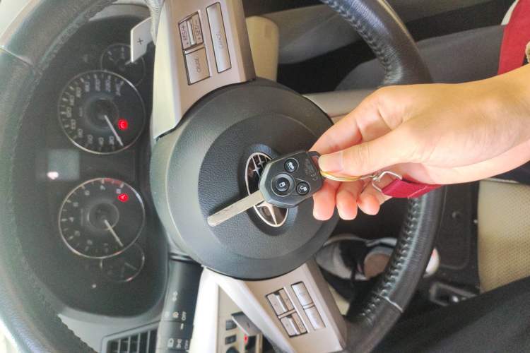 Used Subaru Legacy 2010 2.0i Luxury Navigation Edition Vehicle Key