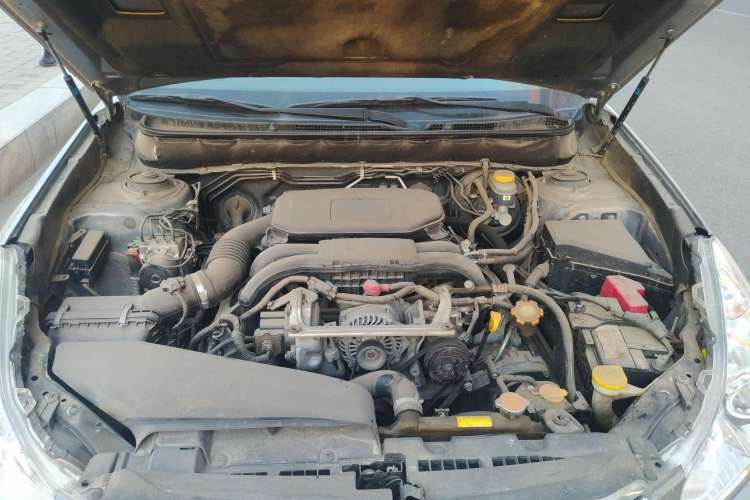 Used Subaru Legacy 2010 2.0i Luxury Edition Engine Bay