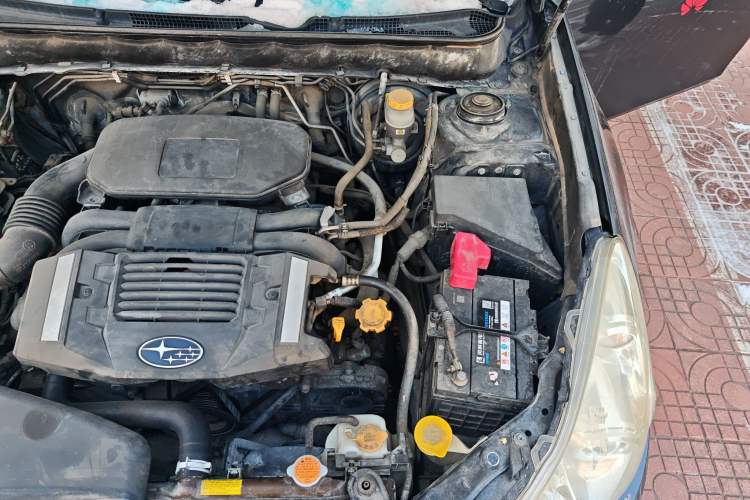 Used Subaru Legacy 2010 2.5i Luxury Navigation Edition Engine Bay Left