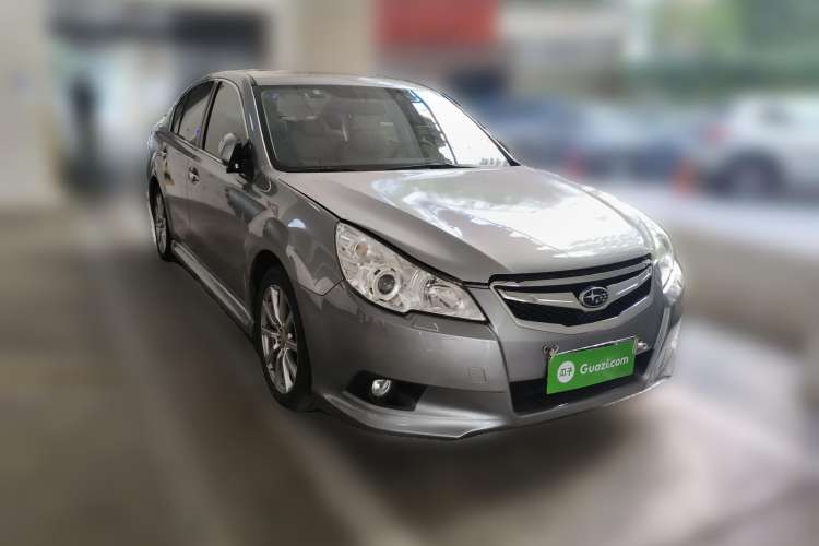 Used Subaru Legacy 2010 2.5i Luxury Edition Front Right 45 Deg