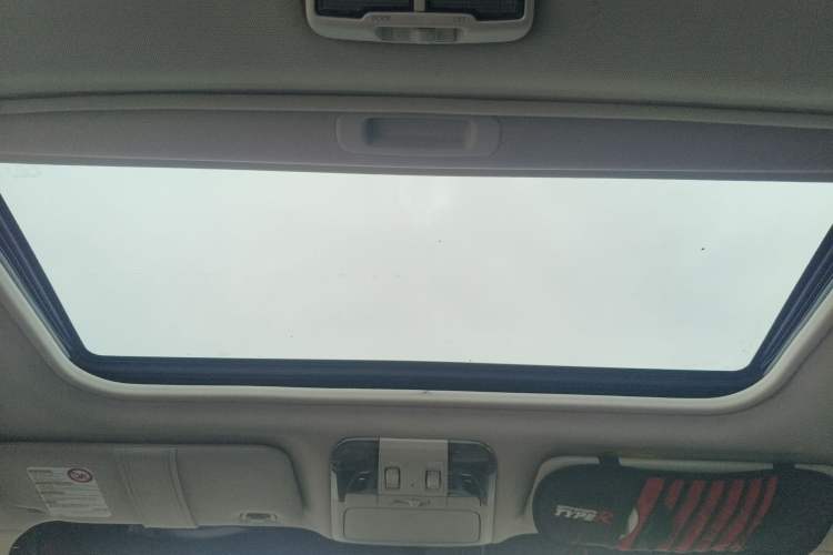 Used Subaru Legacy 2010 2.5i Luxury Navigation Edition Headliner