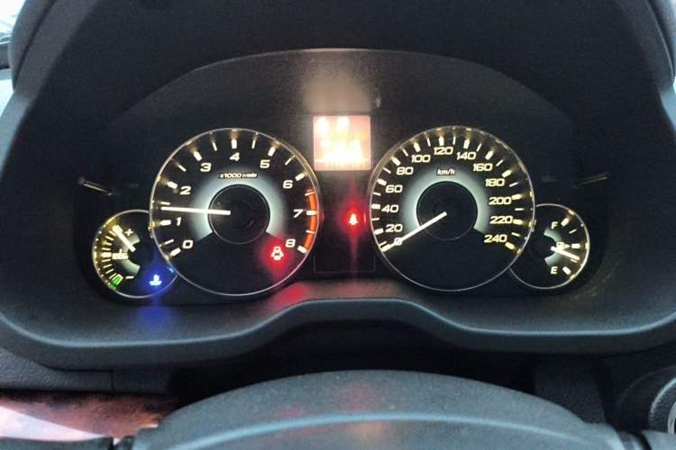 Used Subaru Legacy 2010 2.5i Luxury Edition Instrument Cluster