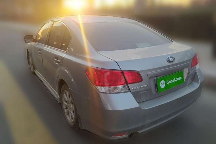 Used Subaru Legacy 2010 2.0i Luxury Edition Rear Left 45 Deg