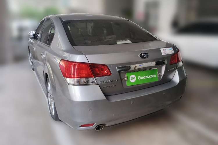 Used Subaru Legacy 2010 2.5i Luxury Edition Rear Left 45 Deg