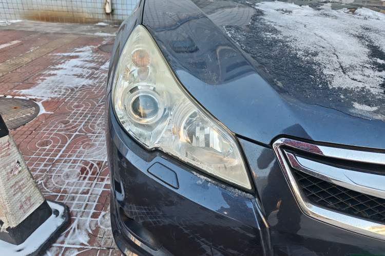 Used Subaru Legacy 2010 2.5i Luxury Navigation Edition Right Front Headlight