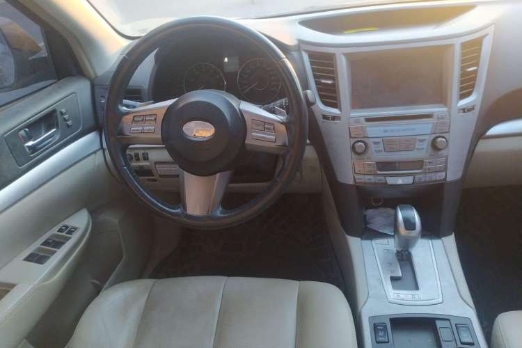 Used Subaru Legacy 2010 2.0i Luxury Edition Steering Wheel
