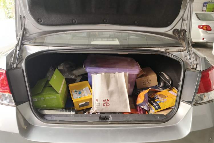 Used Subaru Legacy 2010 2.5i Luxury Edition Trunk