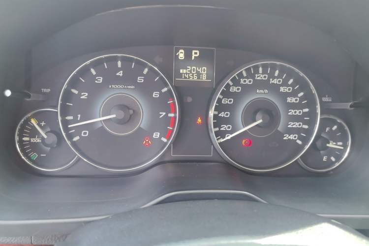Used Subaru Legacy 2010 2.5i Luxury Edition Instrument Cluster
