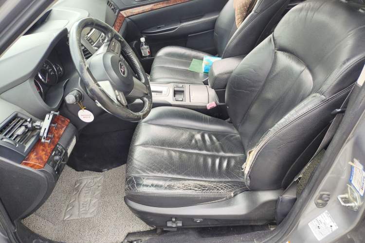Used Subaru Legacy 2010 2.5i Luxury Edition Left Front Seat