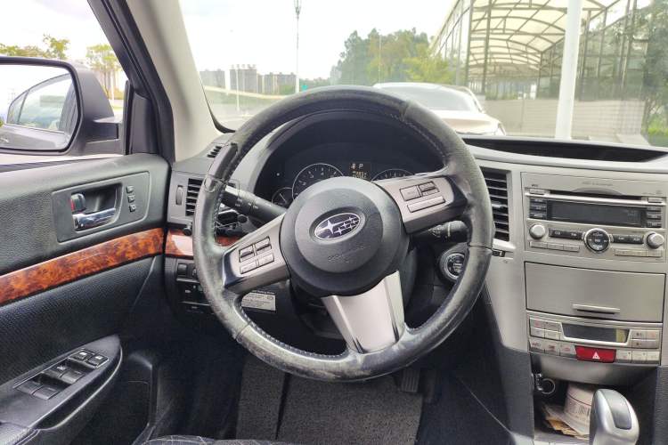 Used Subaru Legacy 2010 2.5i Luxury Edition Steering Wheel