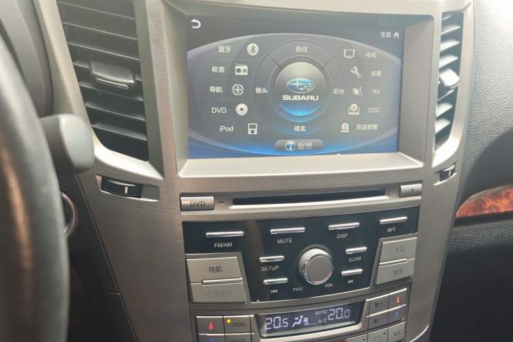 Used Subaru Legacy 2010 2.5i Luxury Navigation Edition Audio And AC Panel