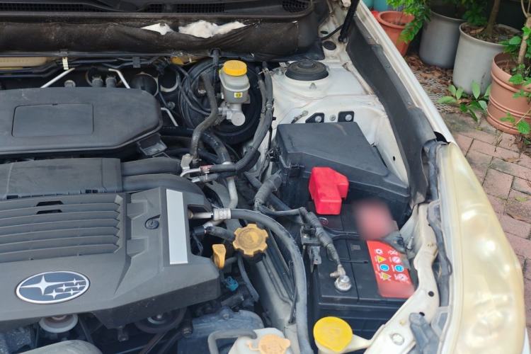 Used Subaru Legacy 2010 2.5i Luxury Navigation Edition Engine Bay Left